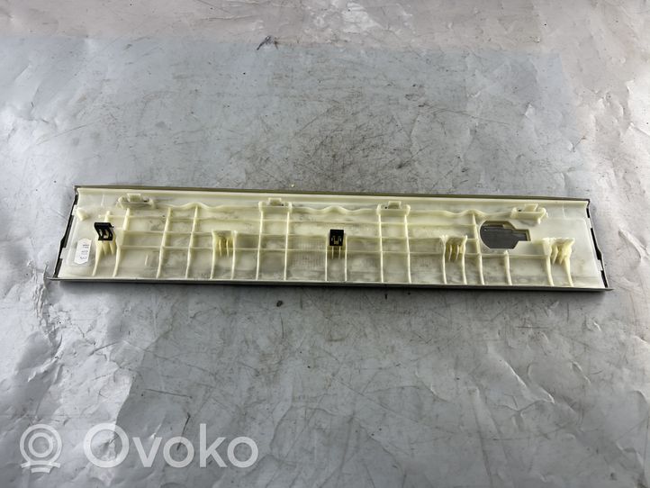 Jaguar XJ X351 Front sill trim cover 156000582A