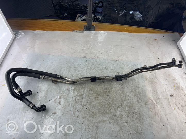 Jaguar XJ X351 Tubo flessibile del radiatore dell’olio del cambio 9X237R081AC