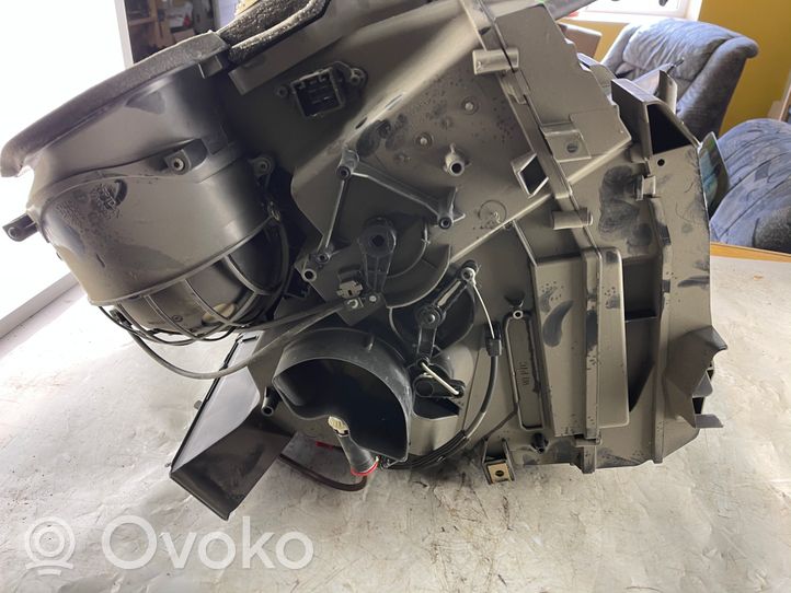 Ford Fusion Salono oro mazgo komplektas 2N1H19B555AJ