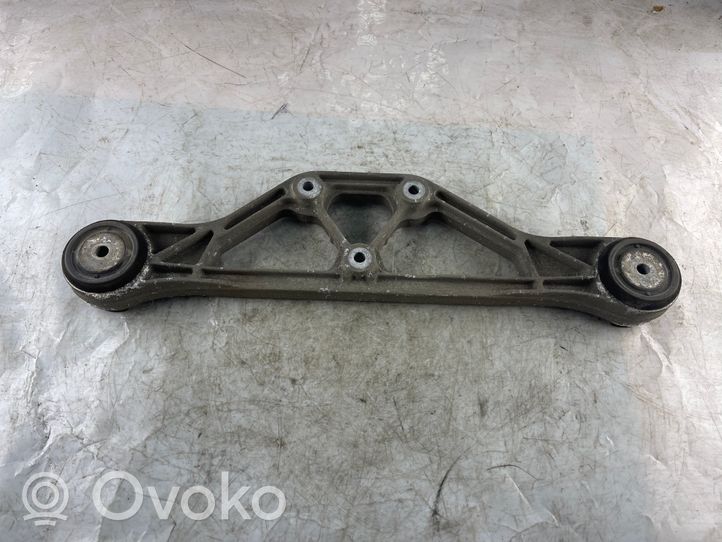 Audi A8 S8 D3 4E Support de différentiel arrière 4E0599285