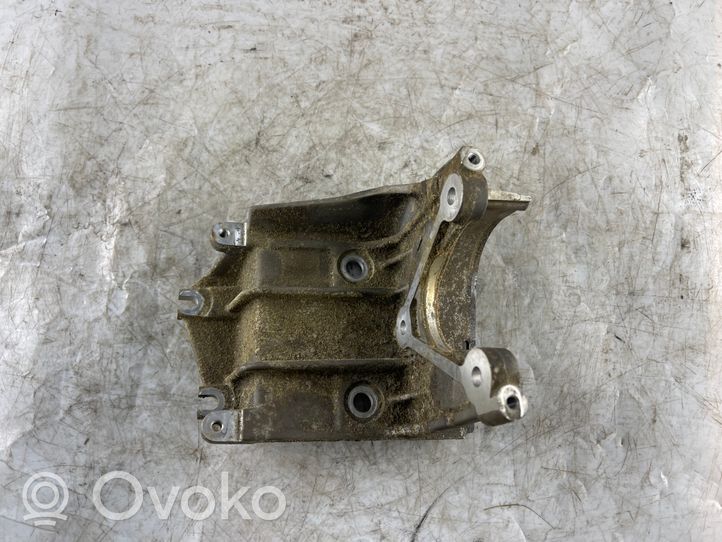 Audi A8 S8 D3 4E Supporto della pompa del carburante 057130147R