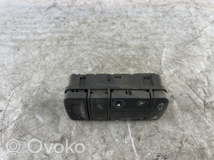 Opel Vectra C A set of switches 09185952