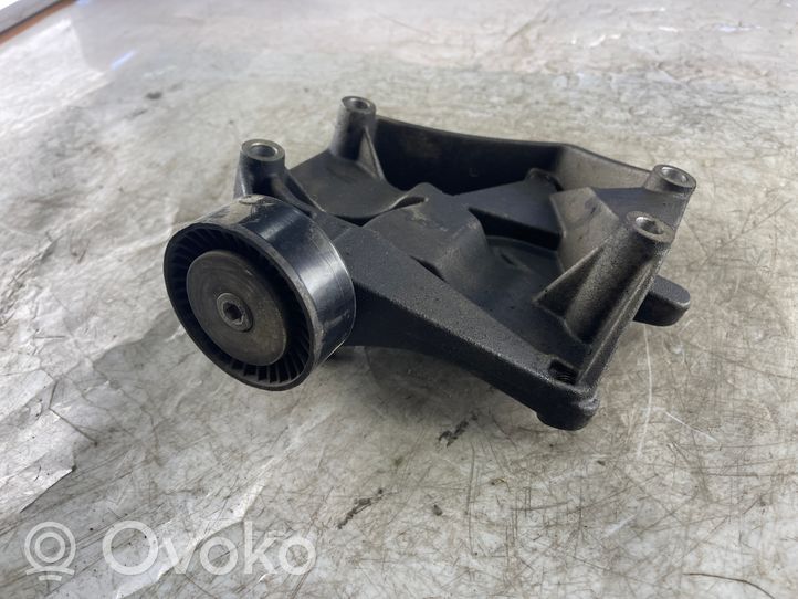 Opel Astra H A/C compressor mount bracket 55191339