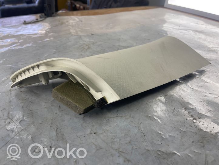 Ford Focus Rivestimento montante (C) BM51N31011A