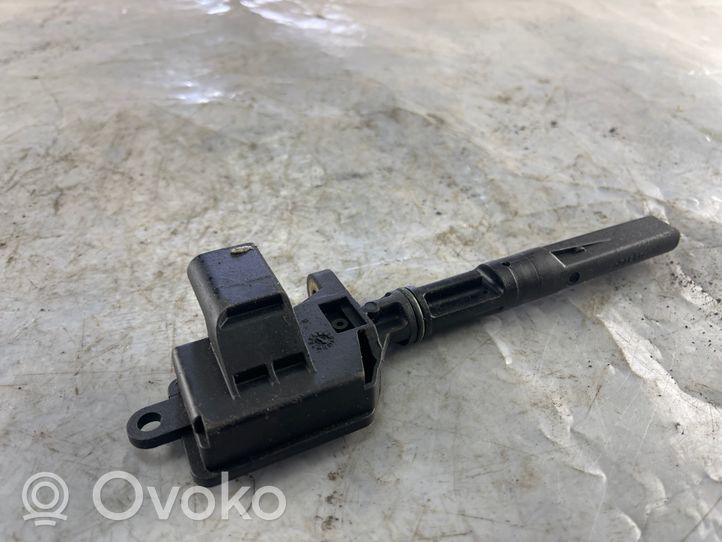 Volkswagen Polo IV 9N3 Oil level sensor 00813401HL0