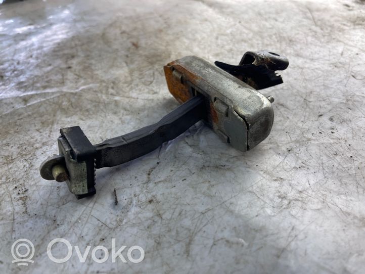 Toyota Land Cruiser (J120) Tope freno de puerta trasera 