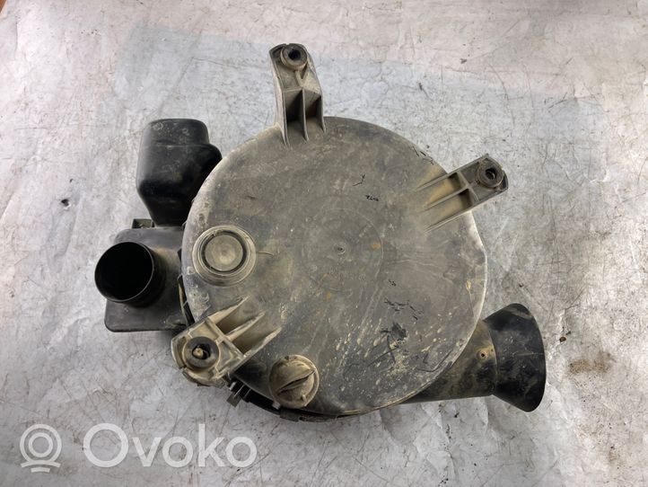 Toyota Land Cruiser (HDJ90) Ilmansuodattimen kotelo 1789367020