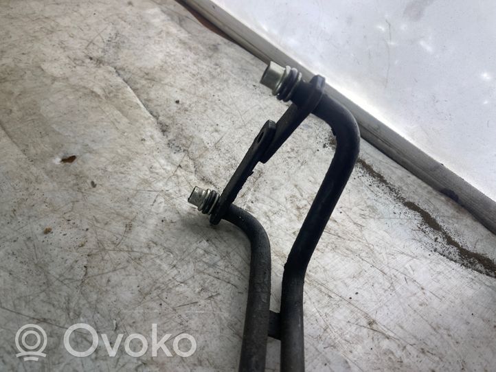 Volkswagen PASSAT B5.5 Gearbox oil cooler pipe/hose 