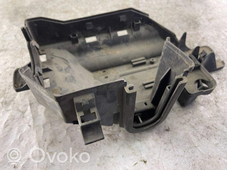 Volvo V70 Fuse box cover 9452547