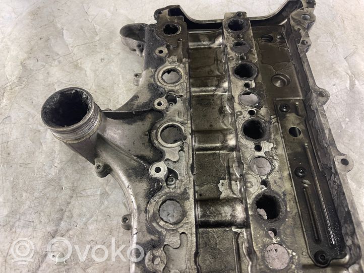 Volvo V70 Rocker cam cover 