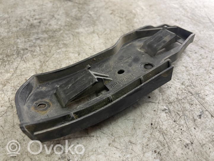 Volkswagen PASSAT B5.5 Staffa di rinforzo montaggio del paraurti anteriore 3b0807183e