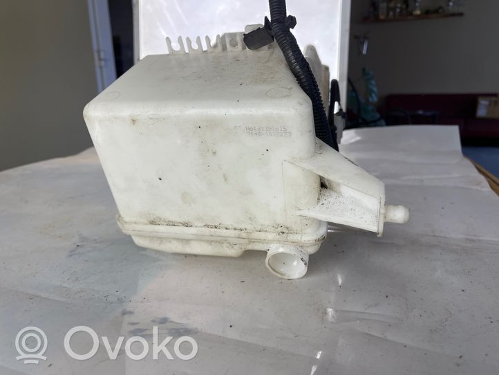 Volvo V40 Réservoir de liquide lave-glace 31276094