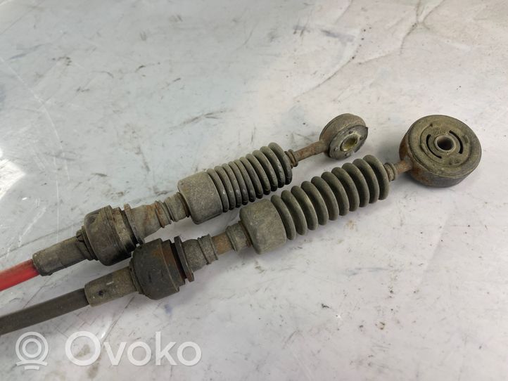 Hyundai Accent Gear shift cable linkage 