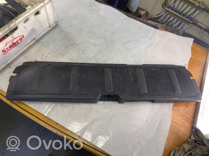 Peugeot 4007 Rivestimento portellone 7224a020