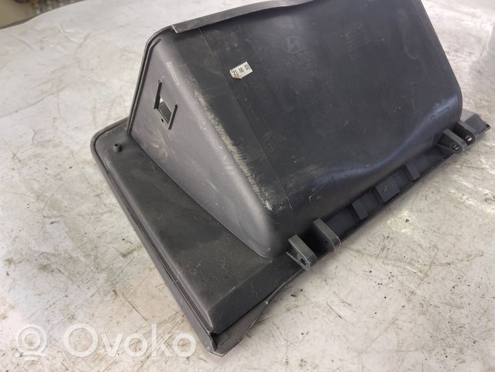 Hyundai Matrix Boite à gants 8451117000