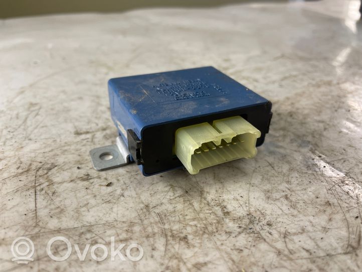 Mitsubishi Pajero Sport I Module unité de contrôle d'antenne Mr517920