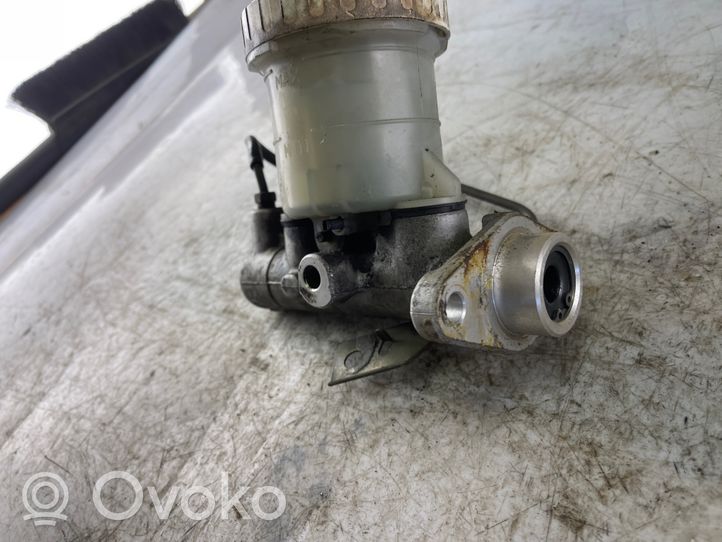 Mitsubishi Pajero Sport I Master brake cylinder 