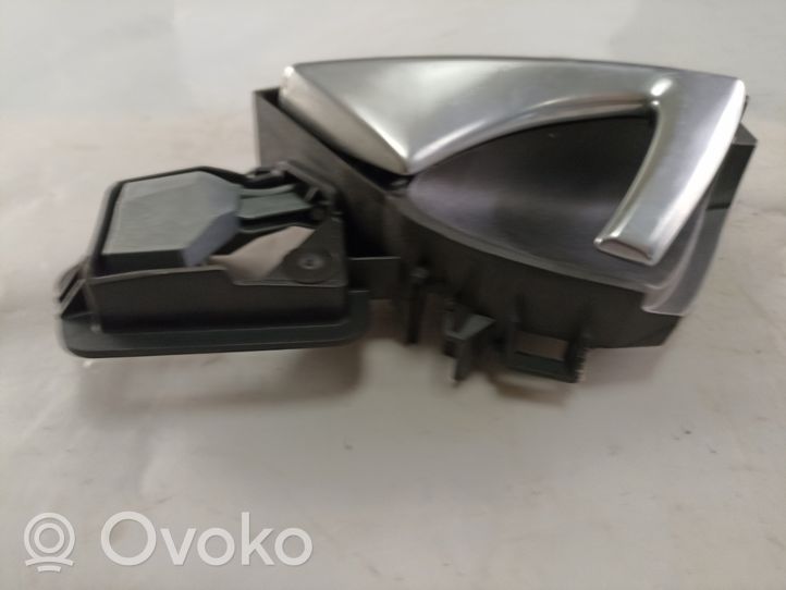 Citroen DS5 Iekšējais atvēršanas rokturītis 0512121447