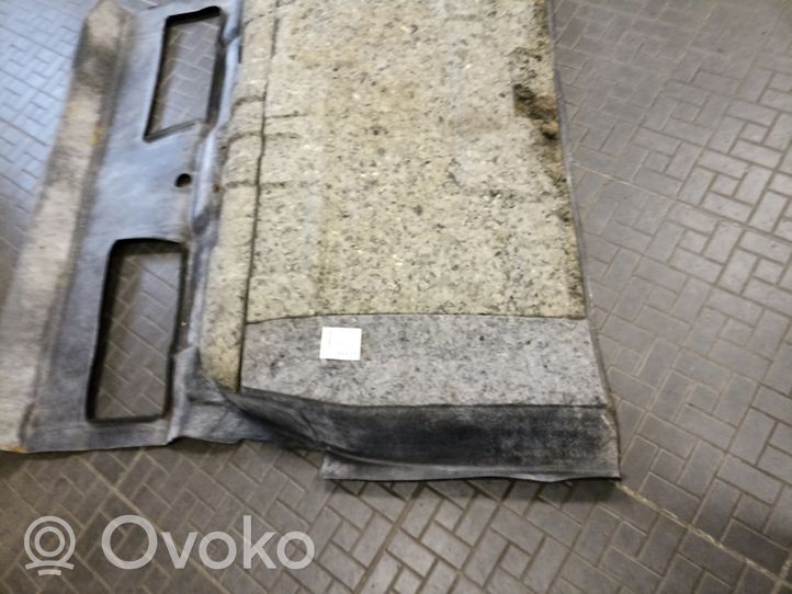 Mitsubishi Grandis Wykładzina podłogowa bagażnika MR962044XA