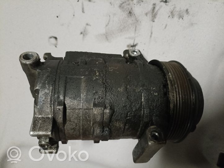 Jeep Grand Cherokee (WK) Compressore aria condizionata (A/C) (pompa) X032