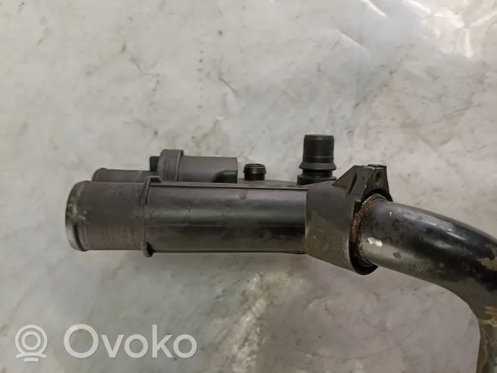 Peugeot 4007 Thermostat/thermostat housing M03002A150