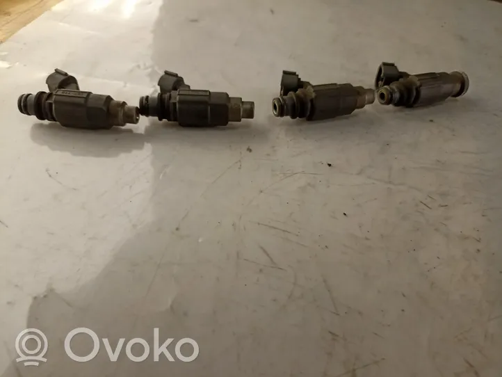 Suzuki Grand Vitara I Fuel injectors set 770031L