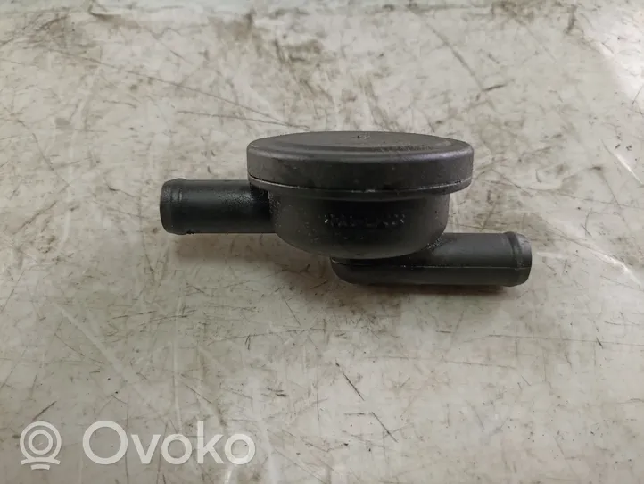 Suzuki Grand Vitara II Breather valve 3911171919