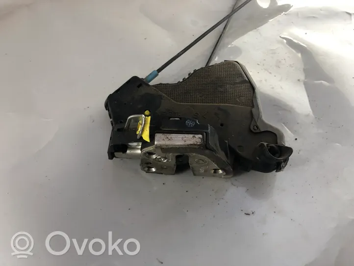 Mitsubishi Pajero Pinin Etuoven lukko 6010700