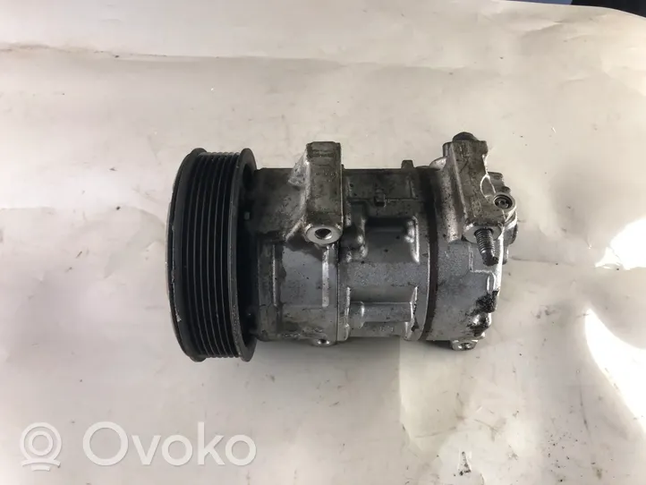 Toyota Auris 150 Ilmastointilaitteen kompressorin pumppu (A/C) GE4472601742