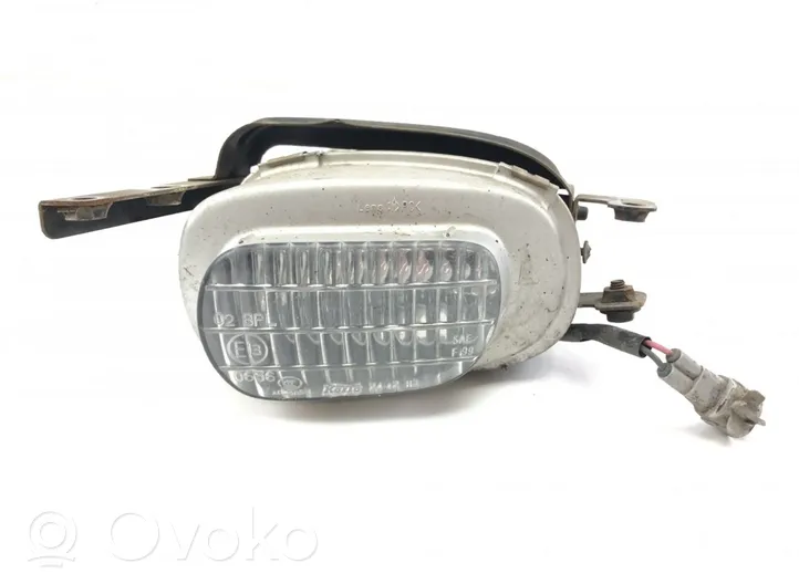 Lexus SC 300 - 400 Feu antibrouillard avant 8122124050