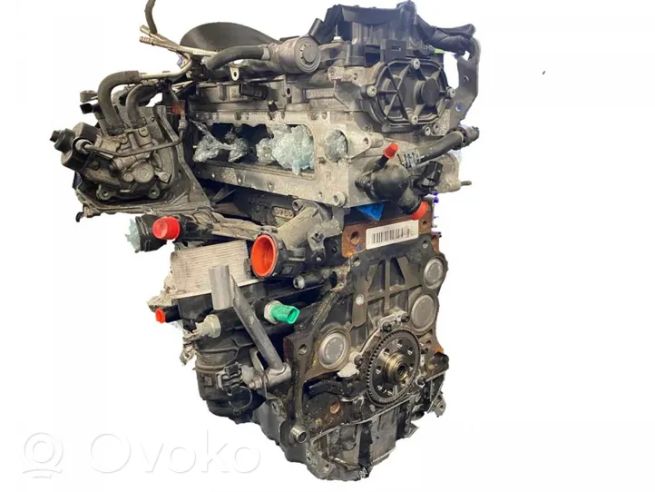 Volkswagen PASSAT B8 Silnik / Komplet DFHA