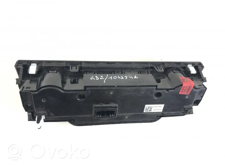 Honda CR-V Panel klimatyzacji 79620TNYG51ZB