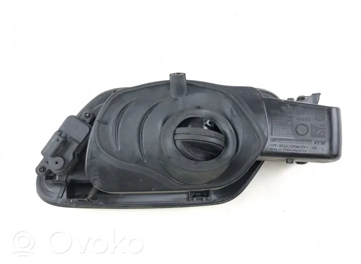 Volkswagen Golf VIII Bouchon, volet de trappe de réservoir à carburant 5H0809857D