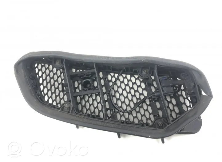 Mercedes-Benz SL R230 Grille de calandre avant A2308300118