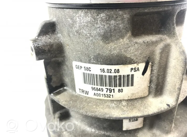 Peugeot 308 Power steering pump A0015321