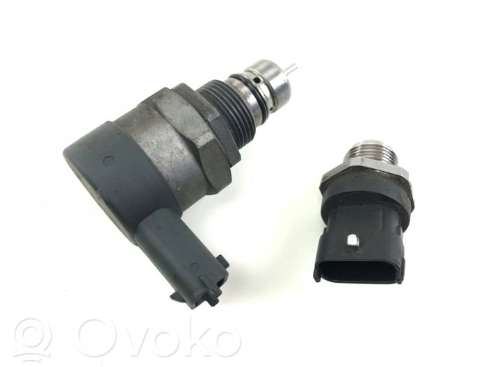 0281006037 KIA Sorento Fuel pressure regulator, 136.80 € RRR