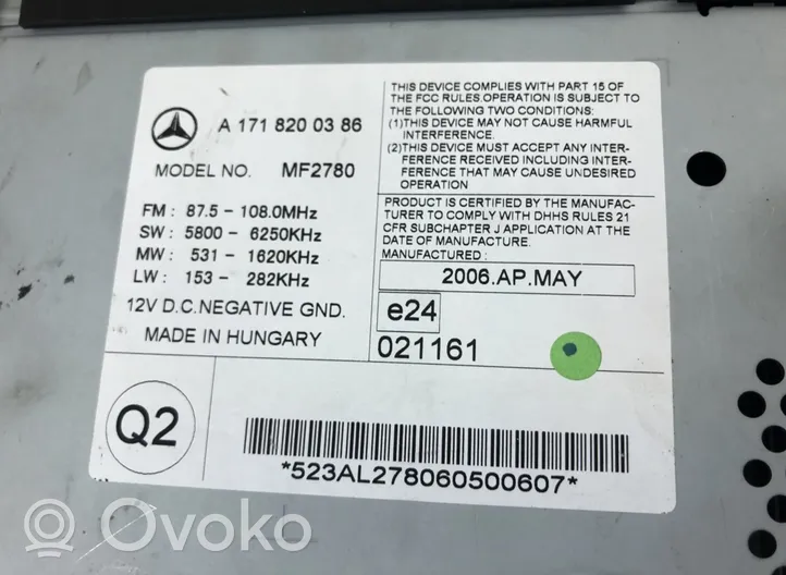 Mercedes-Benz SLK R171 Radio/CD/DVD/GPS-pääyksikkö MF2420