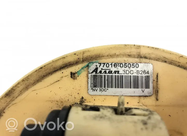 Toyota Avensis T270 Sensor de nivel de combustible 7701005050