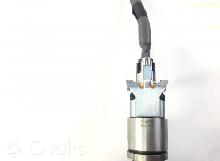 Volvo V60 Injecteur de carburant 32140073