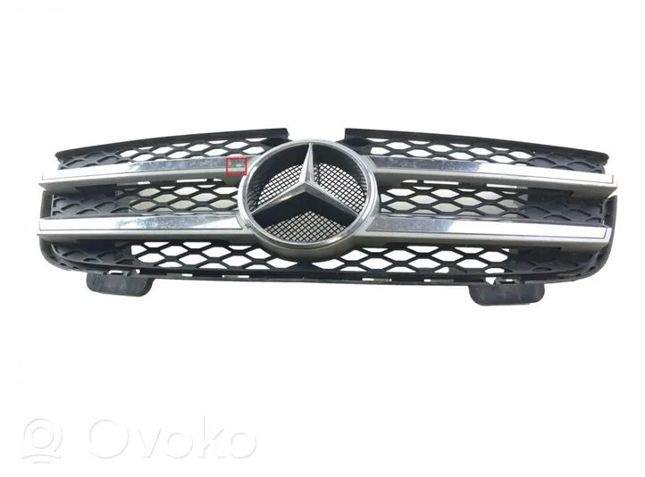Mercedes-Benz GL X164 Griglia anteriore A1648800185