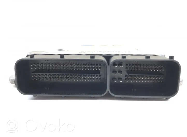 BMW X5 F15 Sterownik / Moduł ECU 0281031950