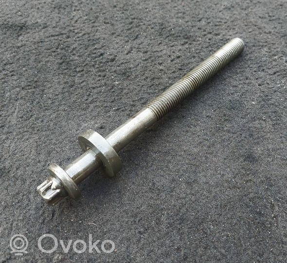 BMW 5 E60 E61 Cylinder head bolts 