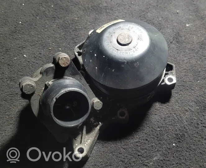 BMW 1 E81 E87 Pompa dell’acqua 779764004