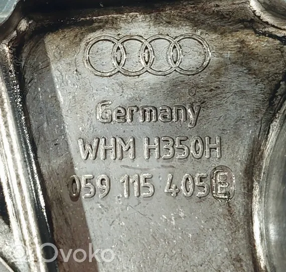 Audi A6 S6 C5 4B Supporto di montaggio del filtro dell’olio 059115405E