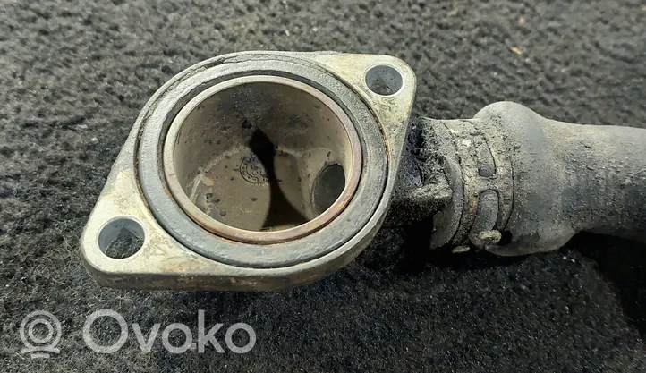 Opel Astra G Tuyau de liquide de refroidissement moteur 90573185