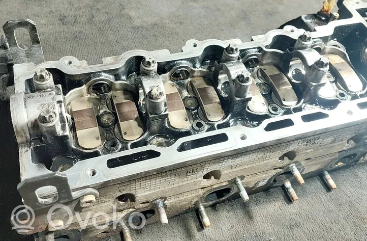 Opel Astra G Engine head 