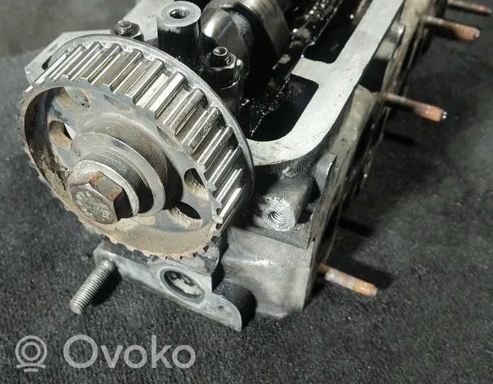 Volvo V70 Engine head 