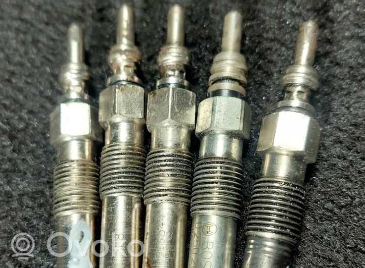 Volvo V70 Spark plug 21634111