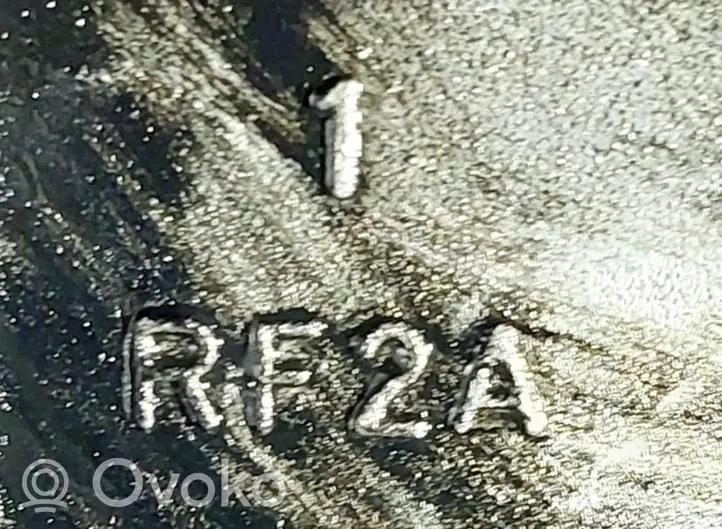 Mazda 323 F Cache culbuteur RF2A