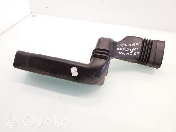 Citroen Berlingo Część rury dolotu powietrza 9624038880